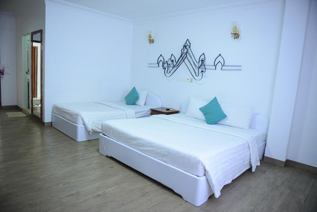 Oc Hotel Sihanoukville Exterior photo