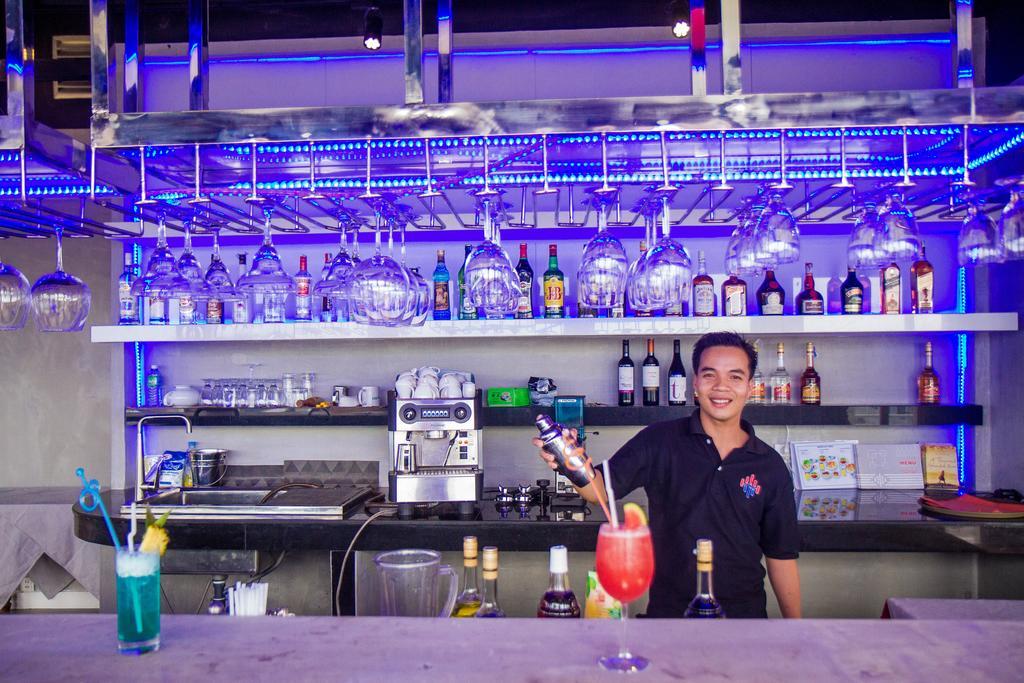 Oc Hotel Sihanoukville Exterior photo