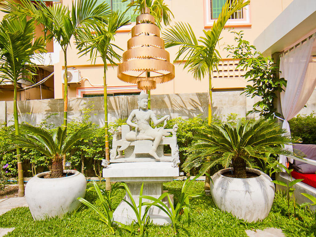 Oc Hotel Sihanoukville Exterior photo